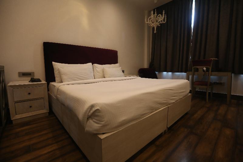 Satvik By Chhabra Otel Yeni Delhi Dış mekan fotoğraf
